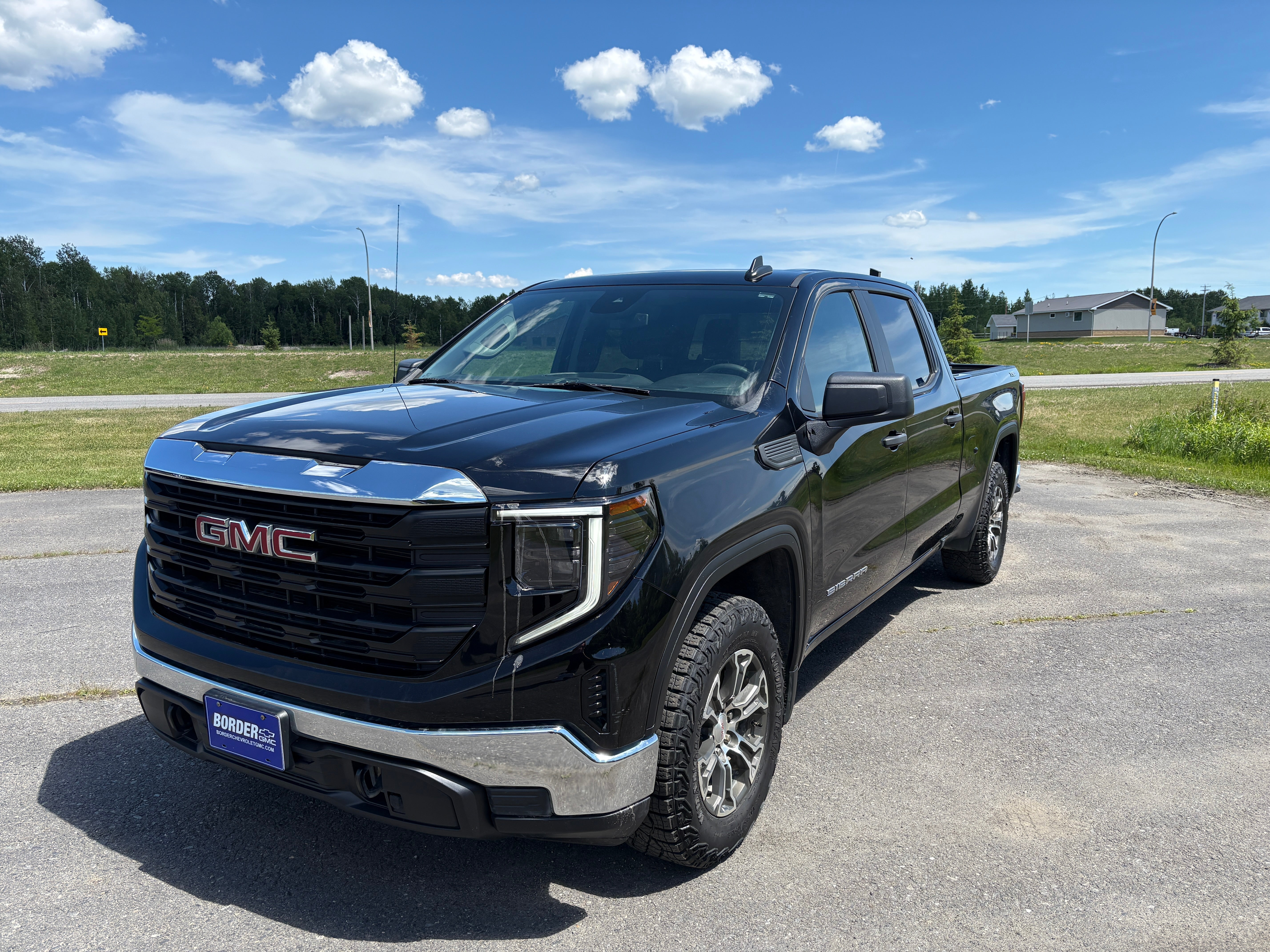 2024 GMC Sierra 1500 Pro in Onyx Black — front three-quarter view